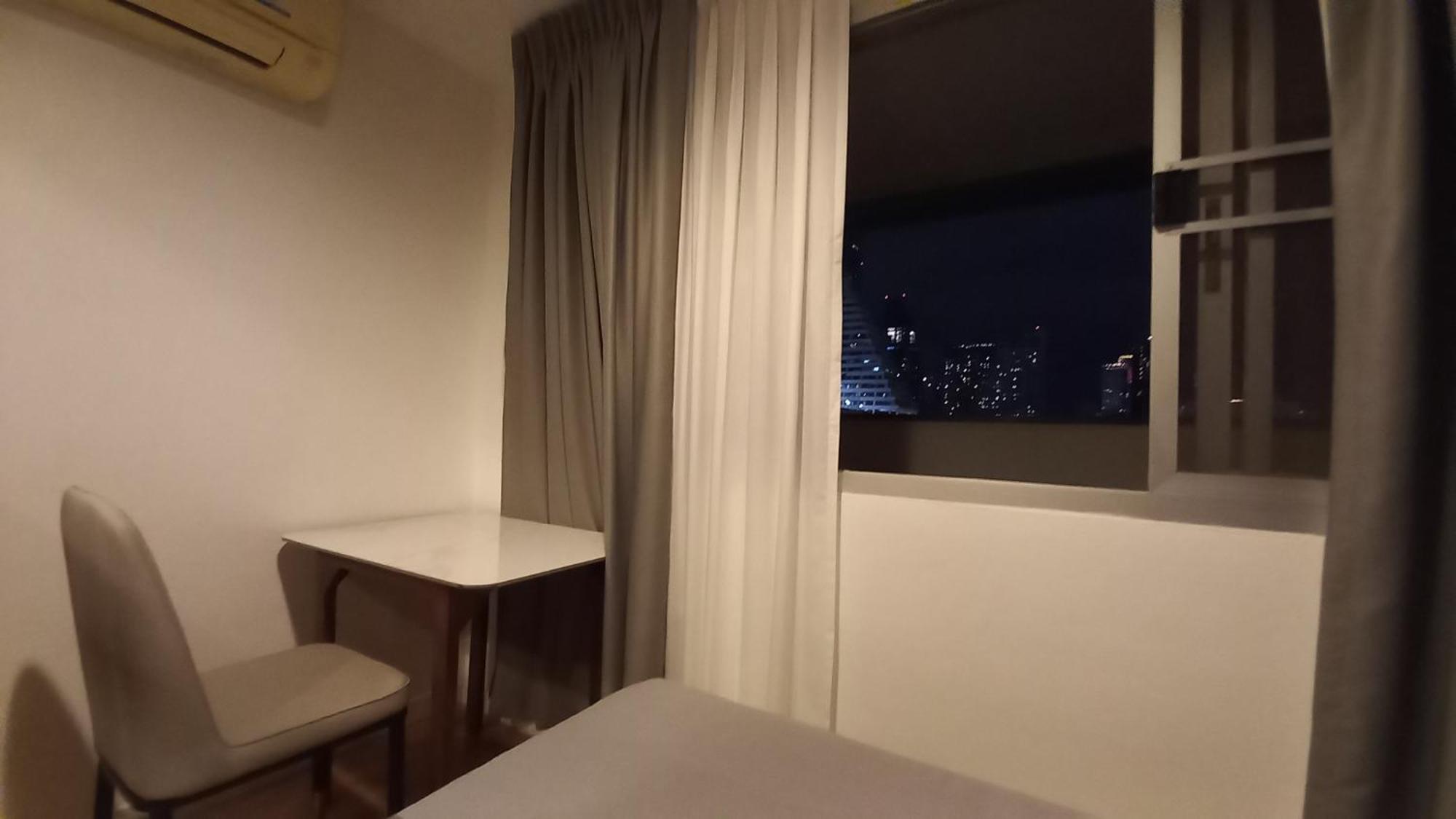 Panoramic City View Room At Silom Bangkok Phòng bức ảnh